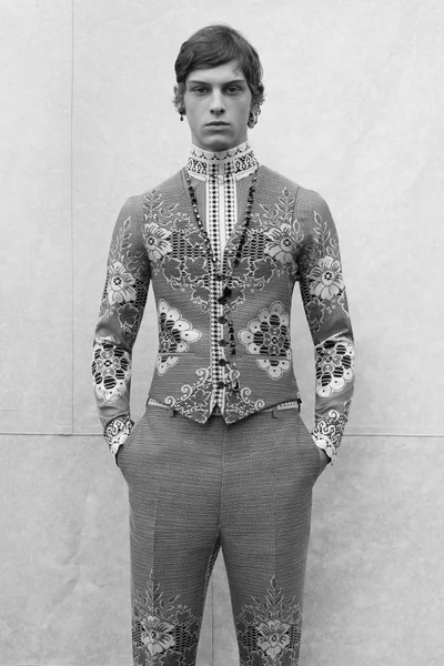 Look 21